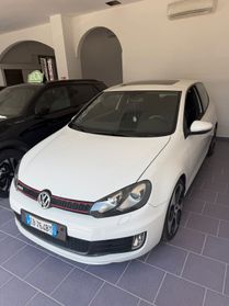 Volkswagen Golf 2.0 TSI 3p. GTI