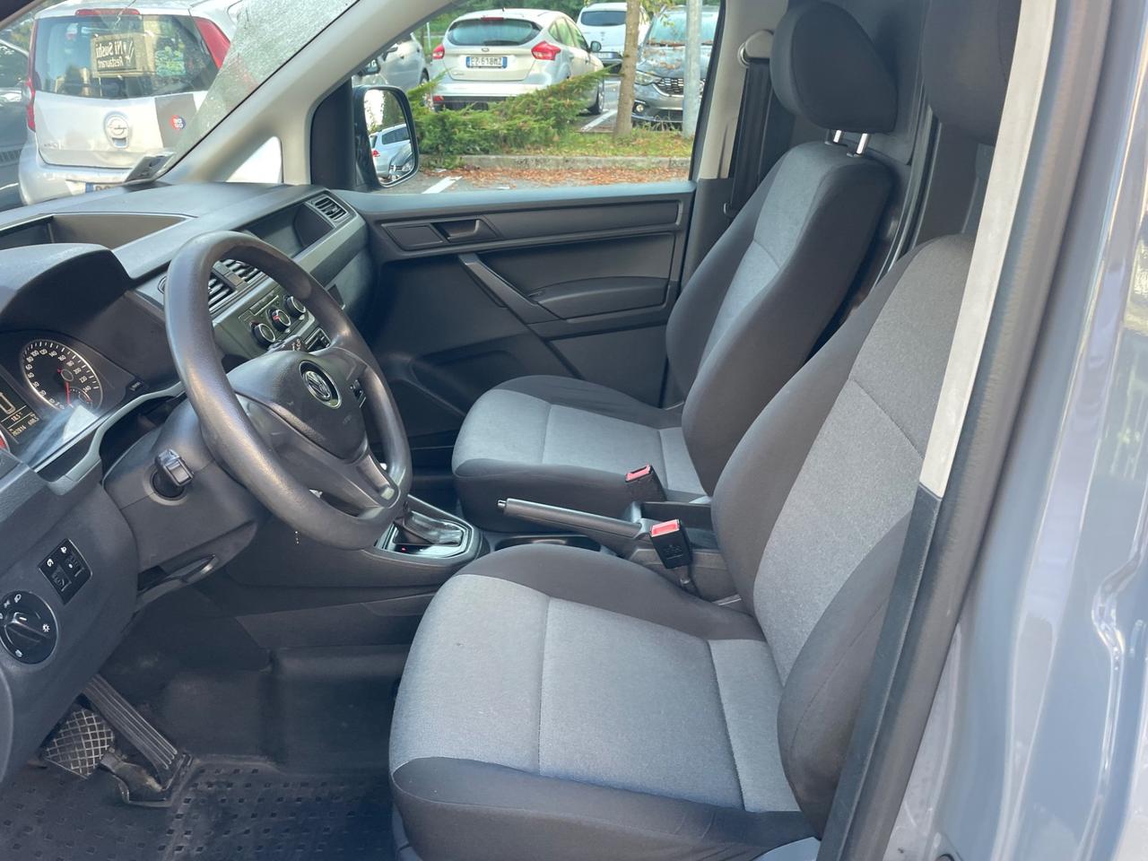 Volkswagen Caddy 1.4 TGI DSG Maxi*Neopatentati*Automatik*