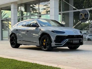 Lamborghini Urus 4.0 V8 4 pti auto Serv Lamborghini Akrapovic/Tetto