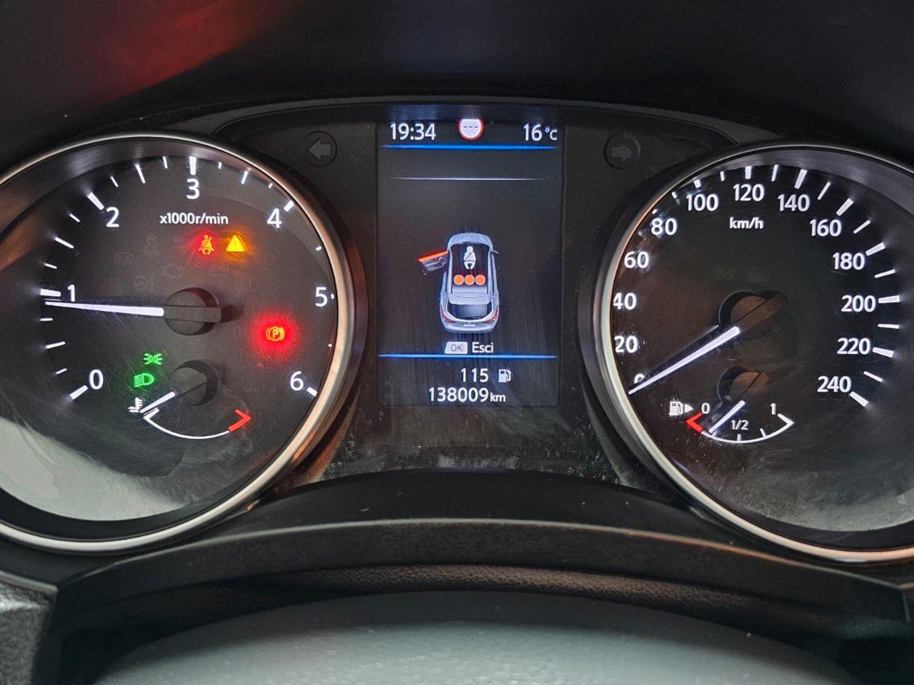 Nissan Qashqai 1.5 dci N-Connecta 115cv