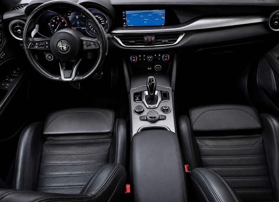 Alfa Romeo Stelvio 2.2 t VELOCE Q4 210 cv AT8