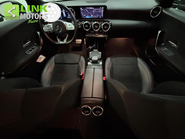 MERCEDES-BENZ A 200 d Premium AMG Line