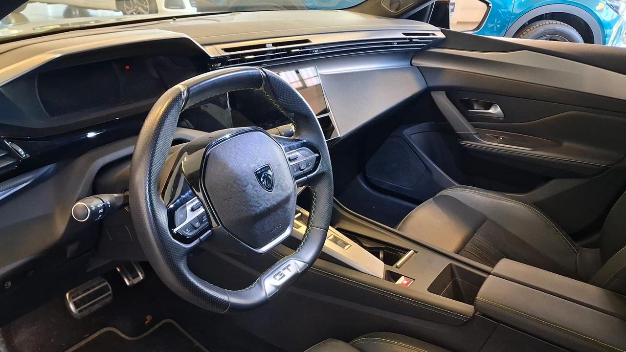 Peugeot 308 Plug-in Hybrid 225 e-EAT8 SW GT