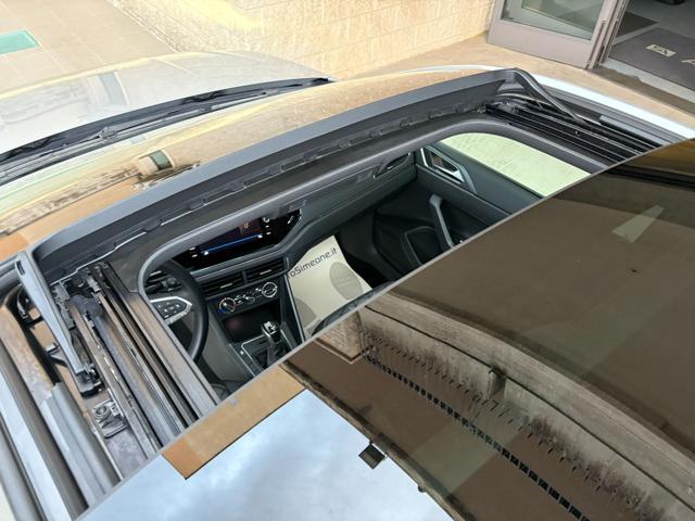 VOLKSWAGEN Taigo 1.0 TSI 110 CV DSG R-Line TETTO APR/PAN