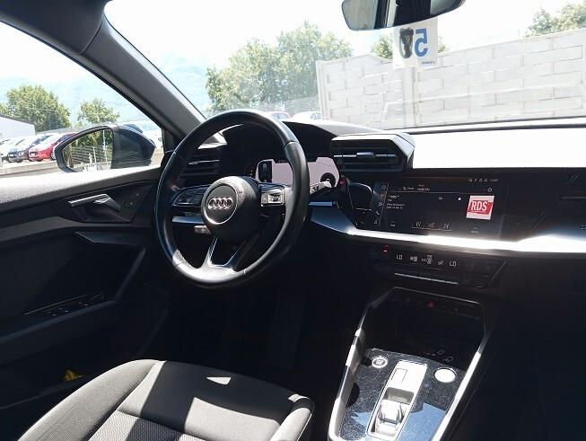 Audi A3 Sedan 35 TDI S tronic Business