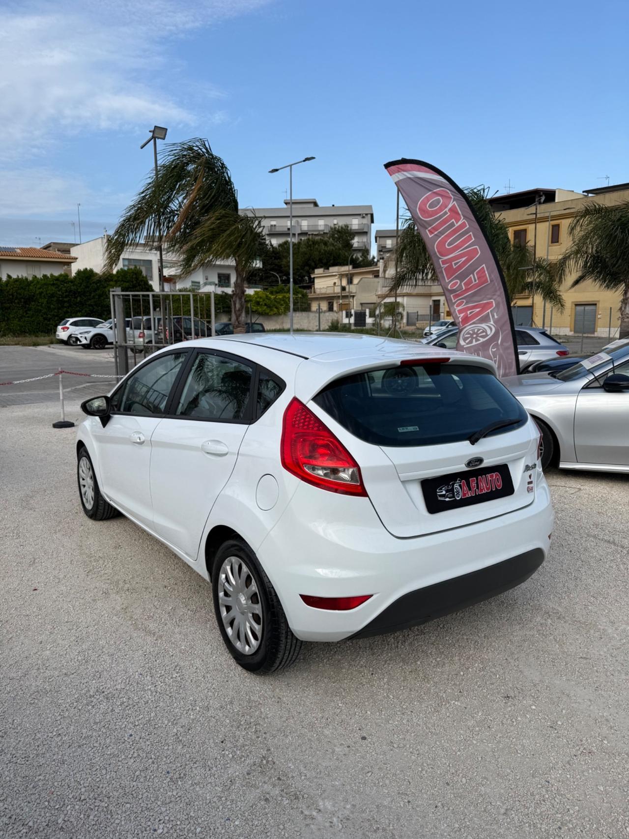 Ford Fiesta 1.4 96CV GPL 5 porte Titanium
