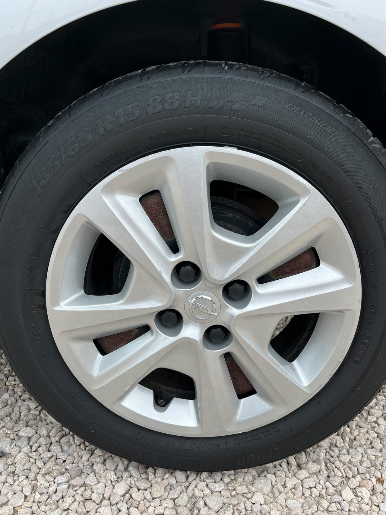 Opel Corsa 1.4 90CV GPL VALIDO FINO AL 2035 KM CERTIFICATI 2015