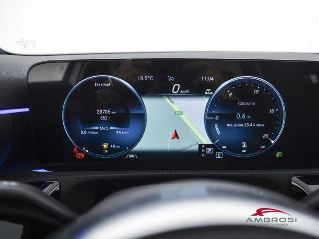 MERCEDES-BENZ CLA sse A 180 d Premium Auto