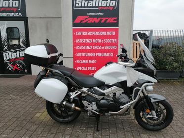 Honda CrossRunner travel edition