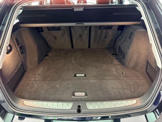 BMW 318 d Touring 150CV Sport Line + INT.PACK M Sport
