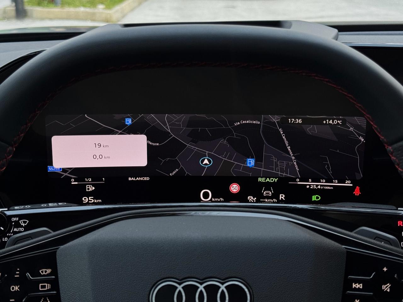 Audi Q3 Sportback TDI S line NEW MODEL TETTO