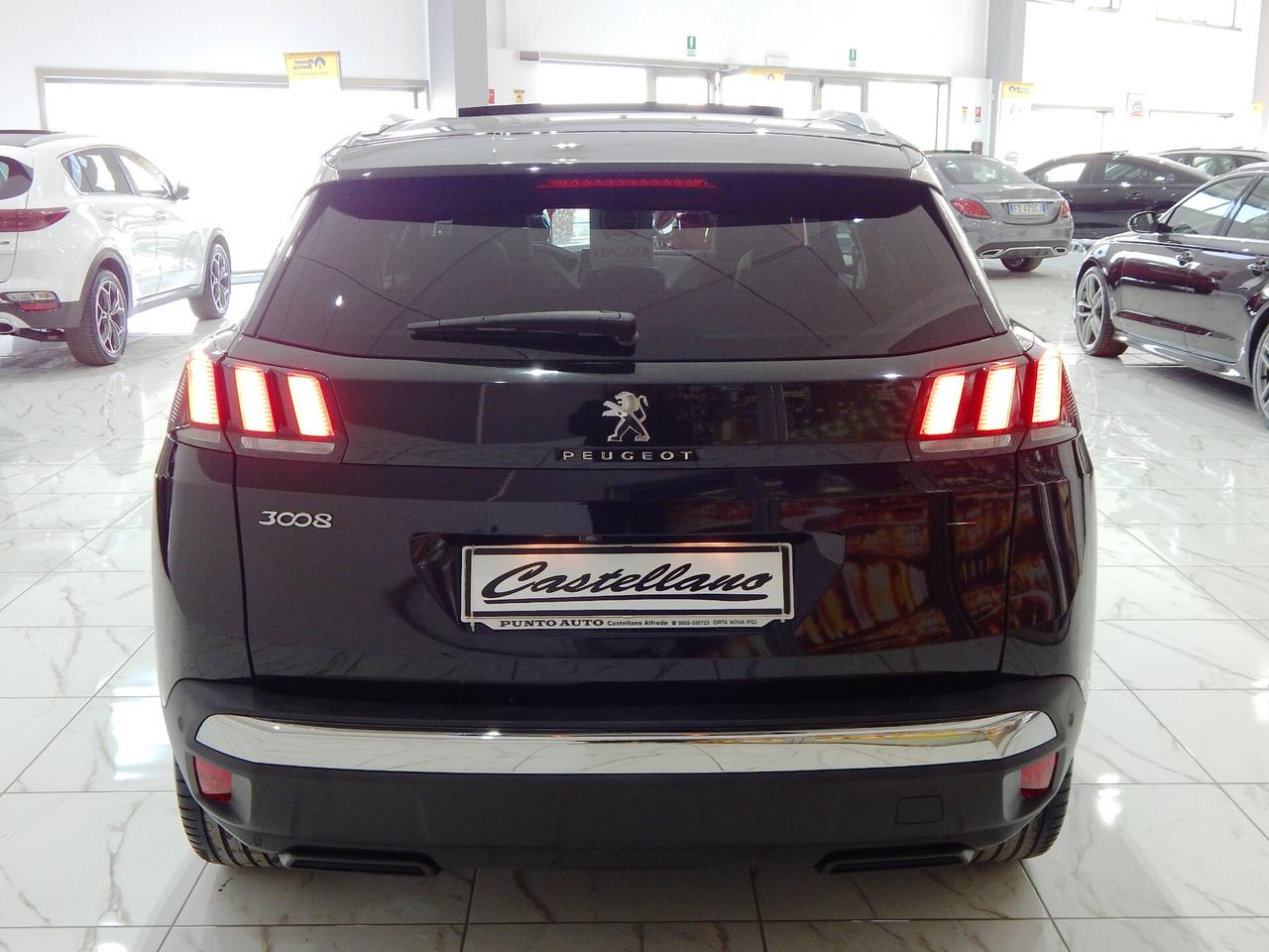 Peugeot 3008 1.5 bluehdi Allure S&S EAT8 TETTO-NAVI-PELLE-PARK