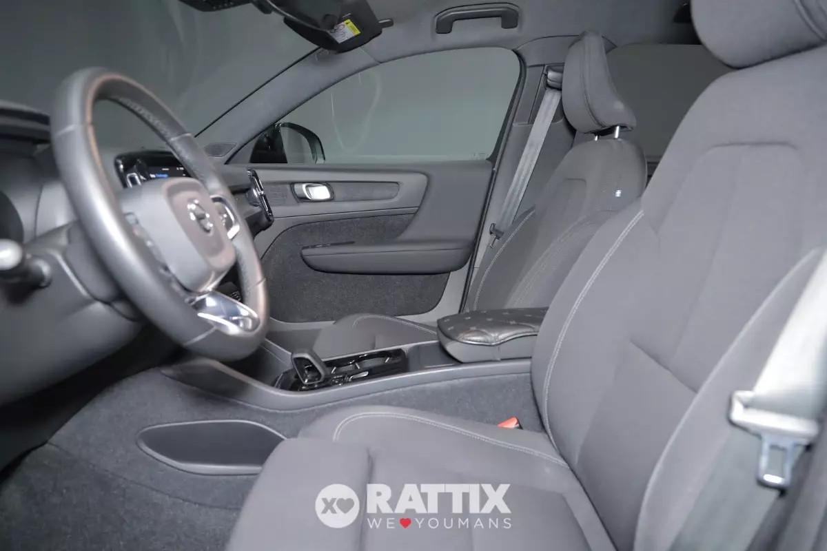 Volvo XC40 motore elettrico 175kW Recharge Pure Plus Auto