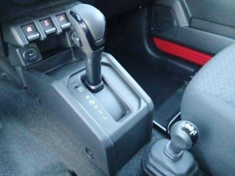 Suzuki Jimny Maruti 1.5 5 porte GLX aut. 4 posti