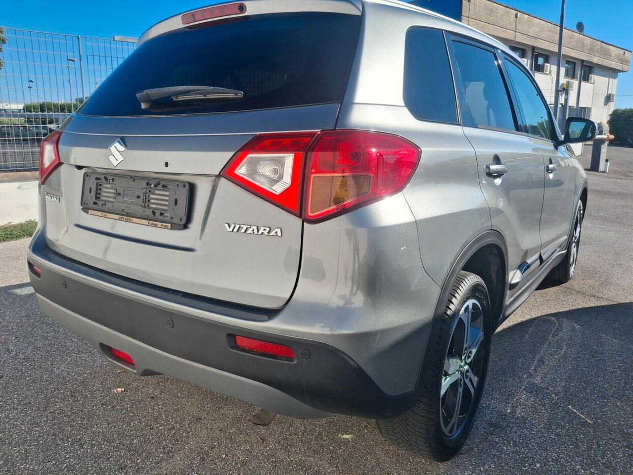 Suzuki Vitara 1.6 DDiS V-Cool-2x4-EURO6b-PERFETTA-