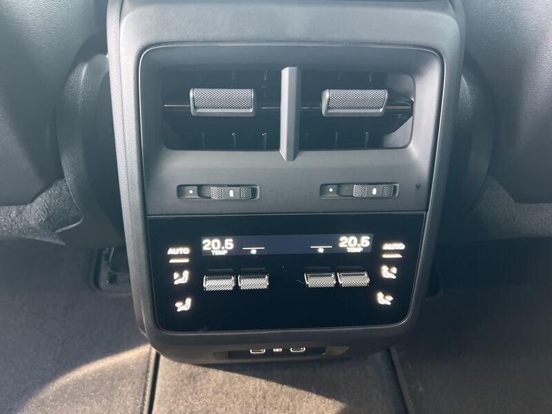 Porsche Macan Macan 4 EV 100 kWh 408 CV