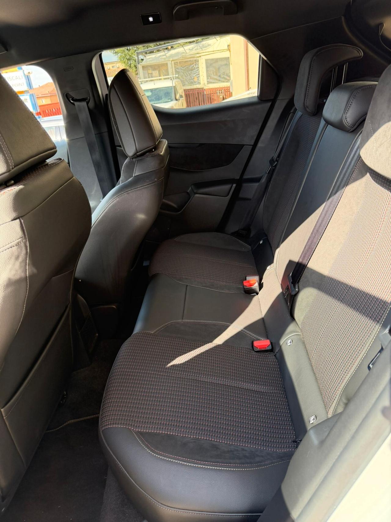 Ds DS3 3 Crossback PureTech 130 aut. Performance Line