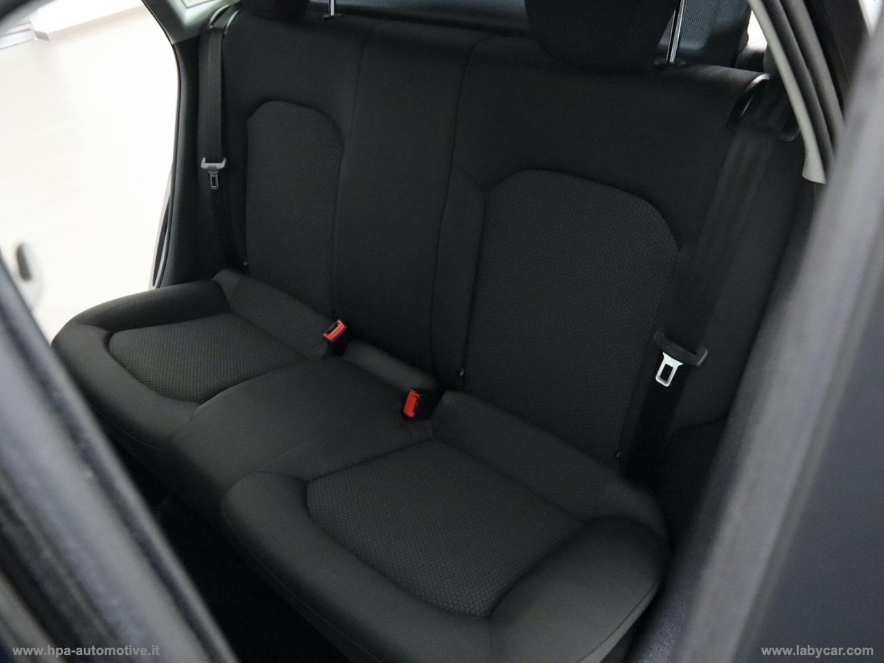 AUDI A1 SPORTBACK 1.4 TDI NAVI SENSORI CRCHI 15