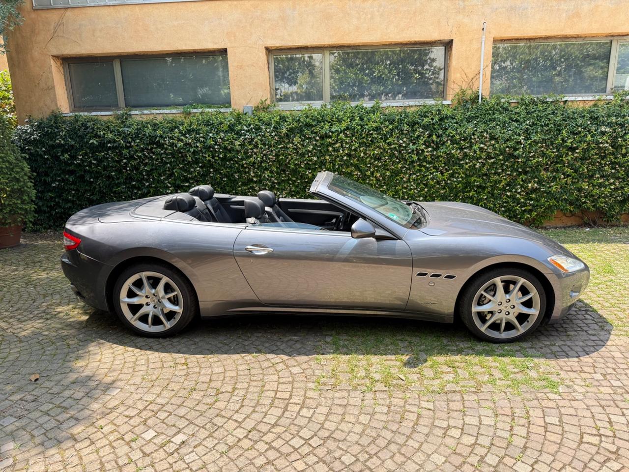 Maserati GranCabrio 4.7 V8 Sport