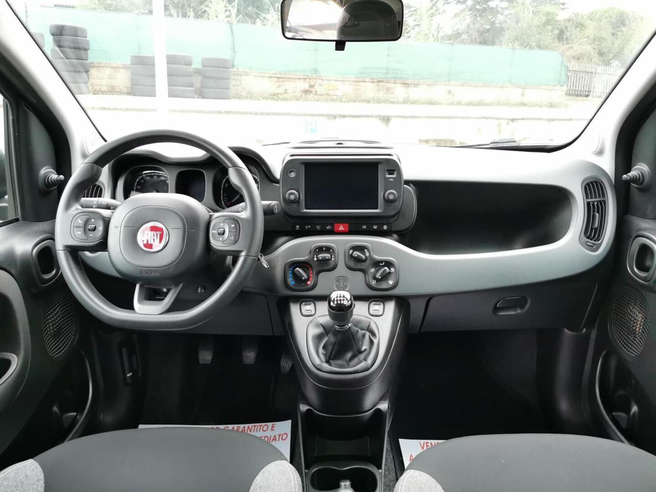 Fiat Panda 1.0 FireFly S&S Hybrid City life - AUTO PER NEOPAT. - SENZA VINCOLO FINANIAMENTO - RATE AUTO MOTO