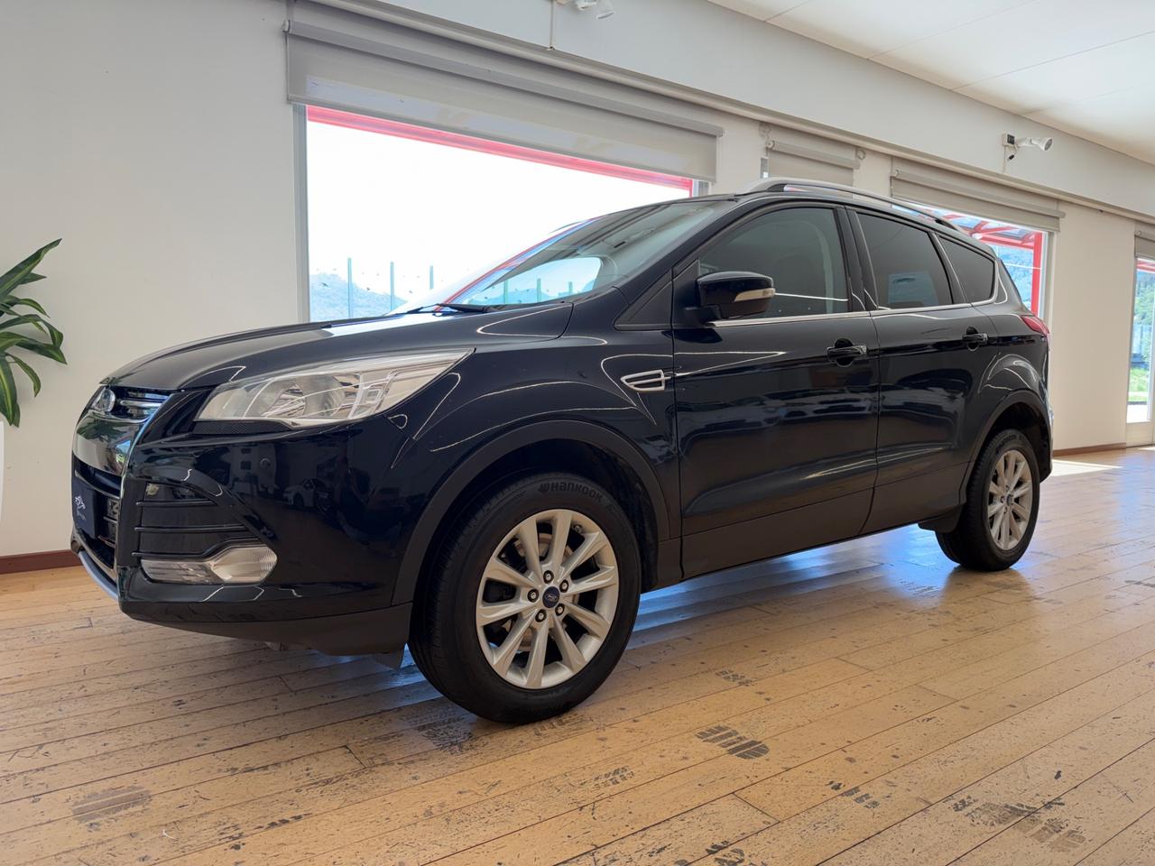 Ford Kuga 2.0 TDCI 150 CV S&S 4WD Powershift Titanium