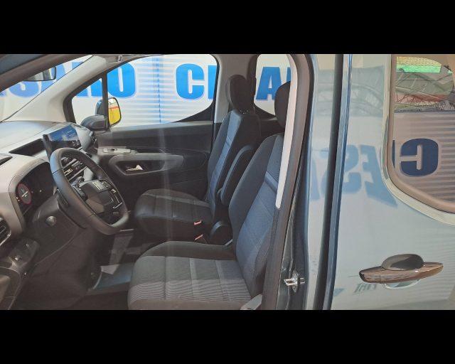 FIAT Doblo Passo Lungo 1.5 d 130cv auto 7p.ti