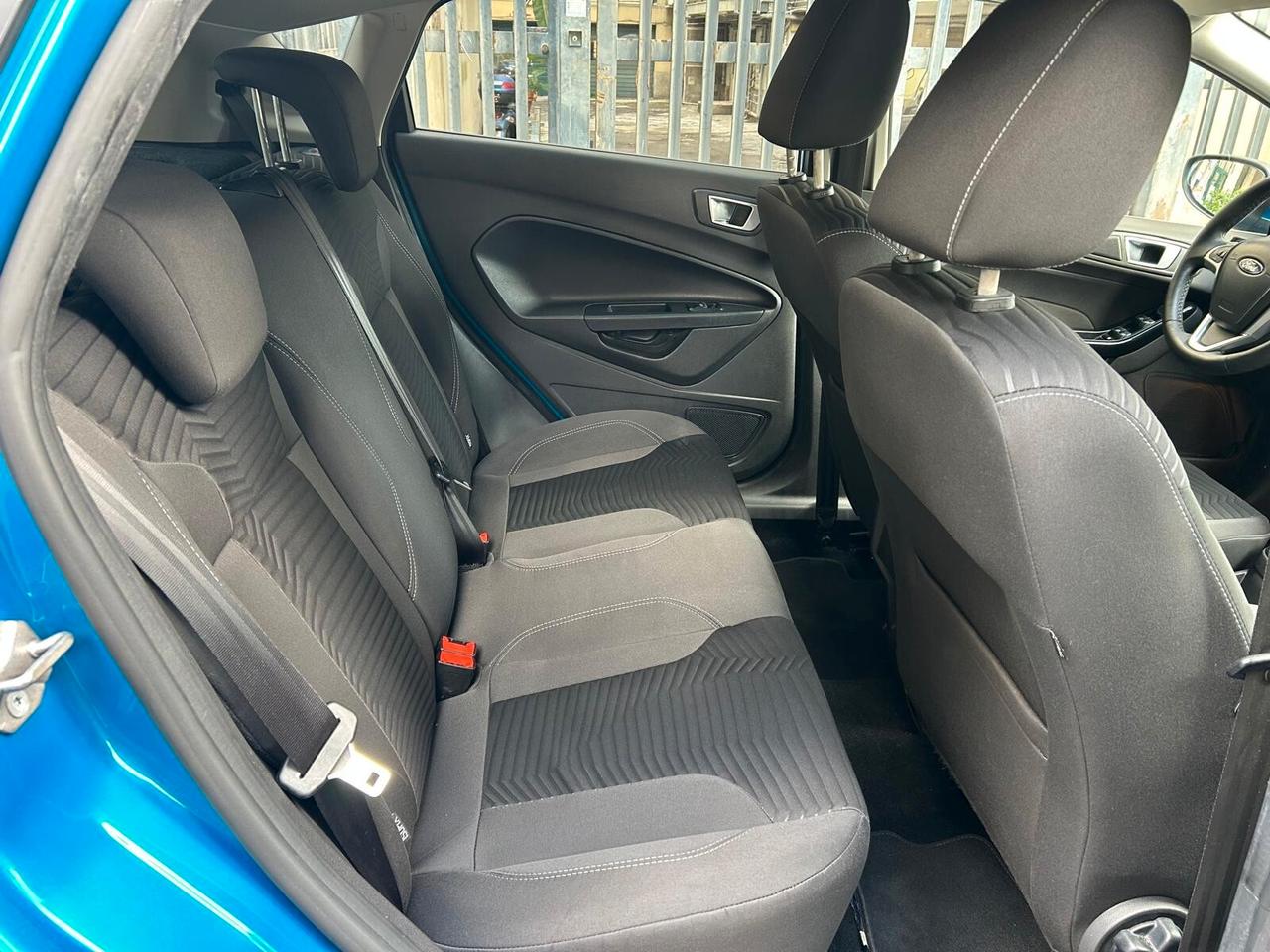 Ford Fiesta 1.5 TDCi 75 CV – IDEALE PER NEOPATENTATI 74.152 KM GARANZIA 12 MESI!