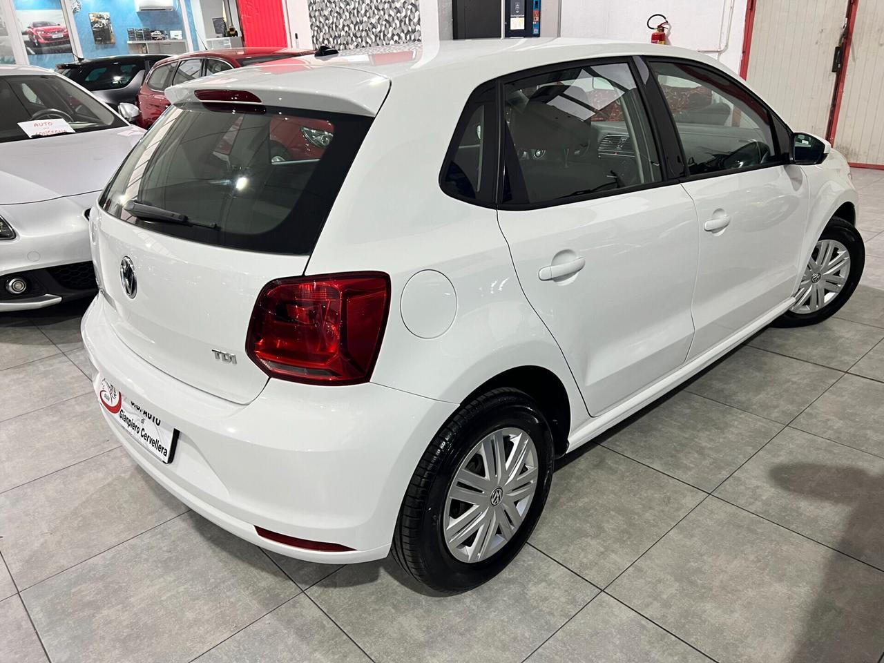 Volkswagen Polo 1.4 75 CV - Comfortline - 2016