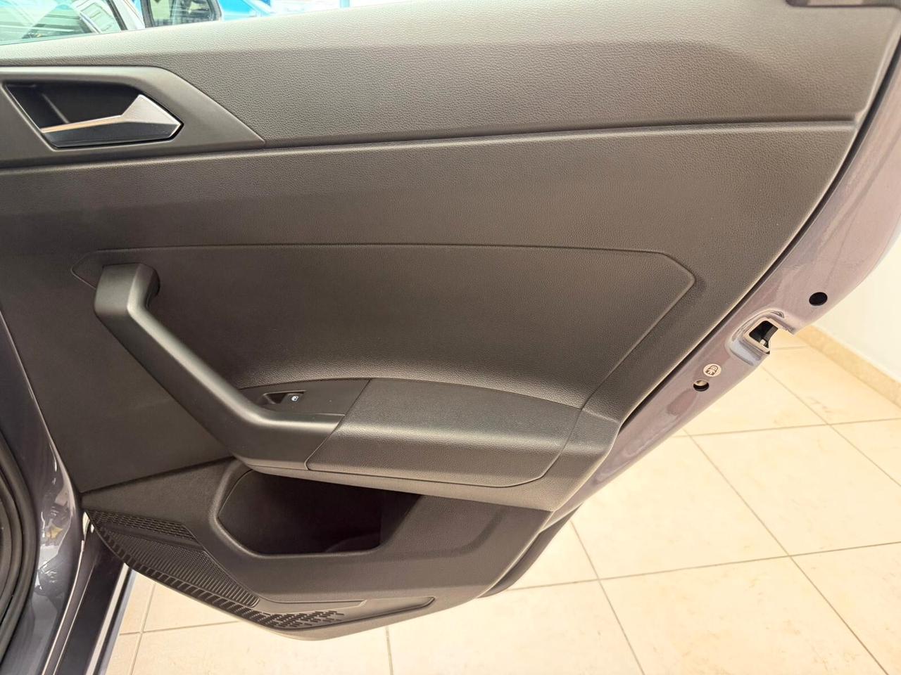 Volkswagen Polo 1.0 TSI DSG Life A RATE DA € 200 AL MESE