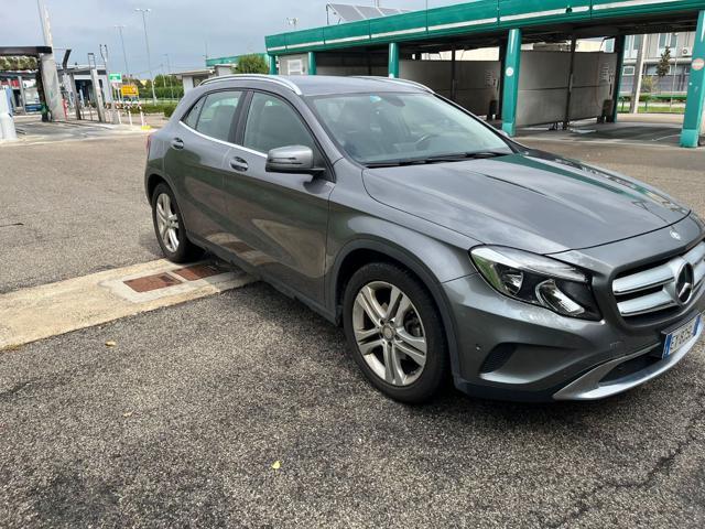 MERCEDES-BENZ GLA 200 CDI Automatic Sport