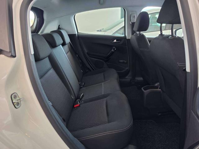 Peugeot 208 208 I 2015 5p 1.2 puretech Allure 82cv