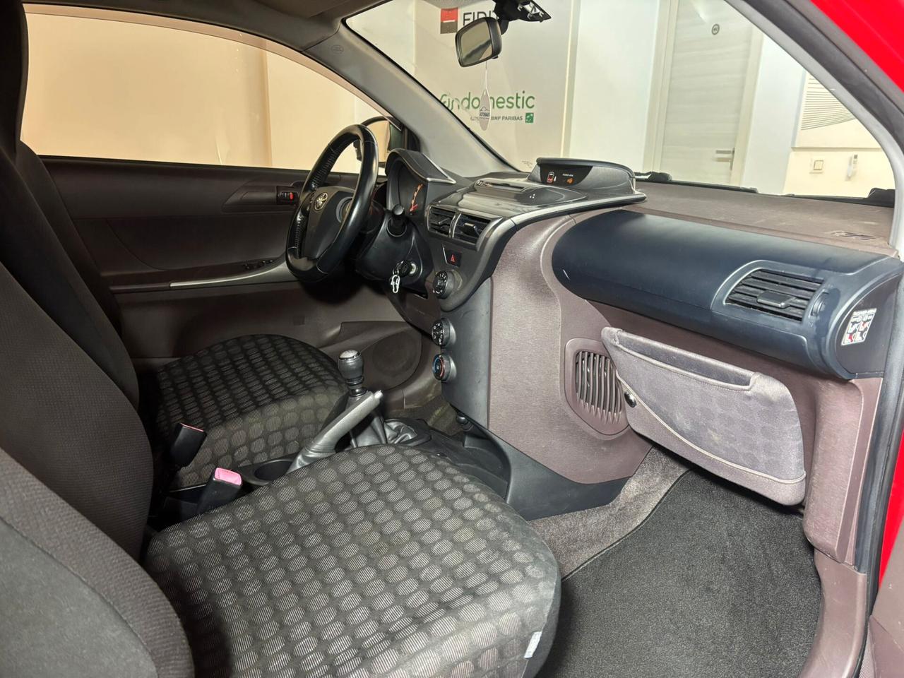 Toyota iQ 1.0 Benzina 69 cv