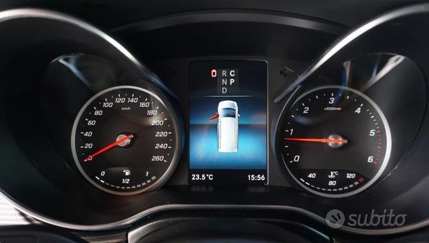 MERCEDES-BENZ V 250 d Automatic 4Matic Premium L