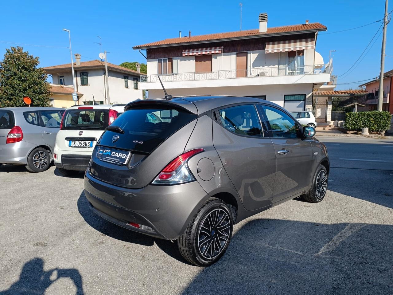 LANCIA YPSILON GOLD EDITION 1.0 70 cv HYBRID -PROMO NOVEMBRE GA FIN&SAFE-