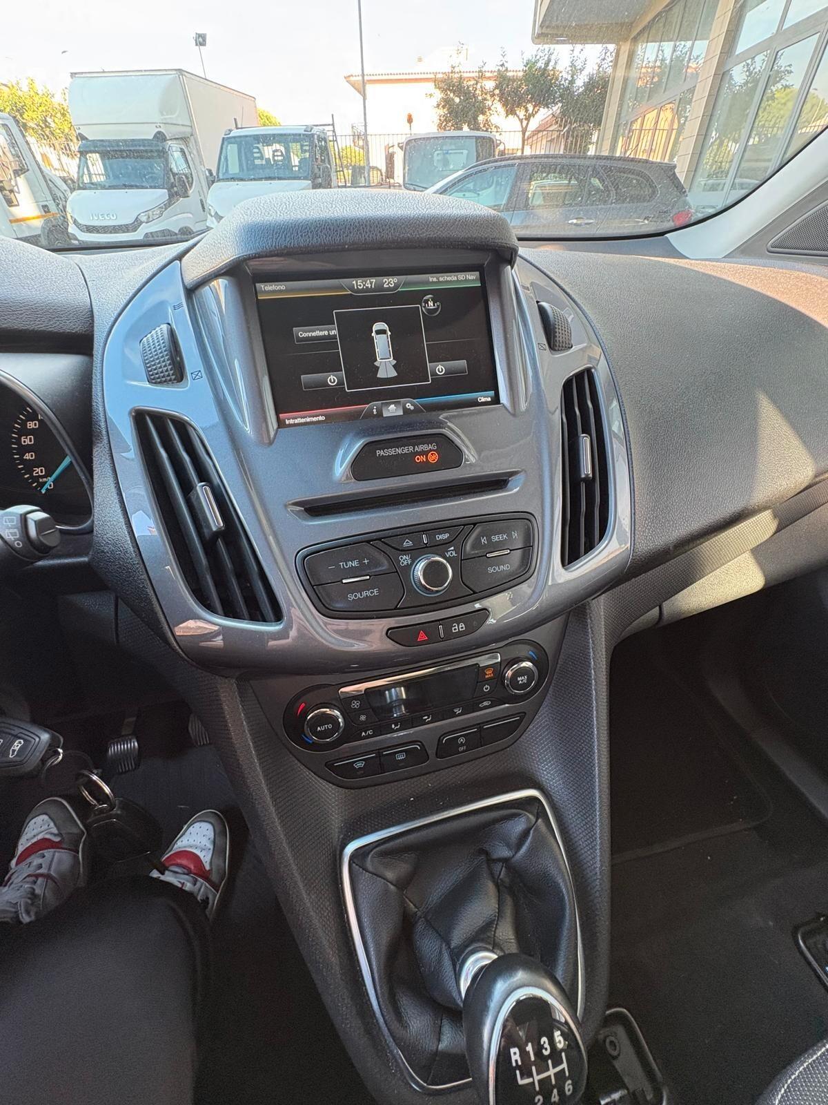 Ford Tourneo Connect Connect7 1.5 TDCi 120 CV Titanium 2016