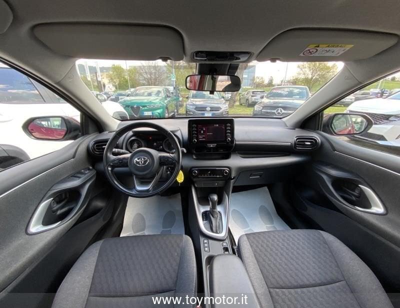 Toyota Yaris 4ª serie 1.5 Hybrid 5 porte Trend