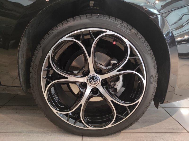 ALFA ROMEO Giulietta (2010-21) - Giulietta 1.6 JTDm 120 CV Super