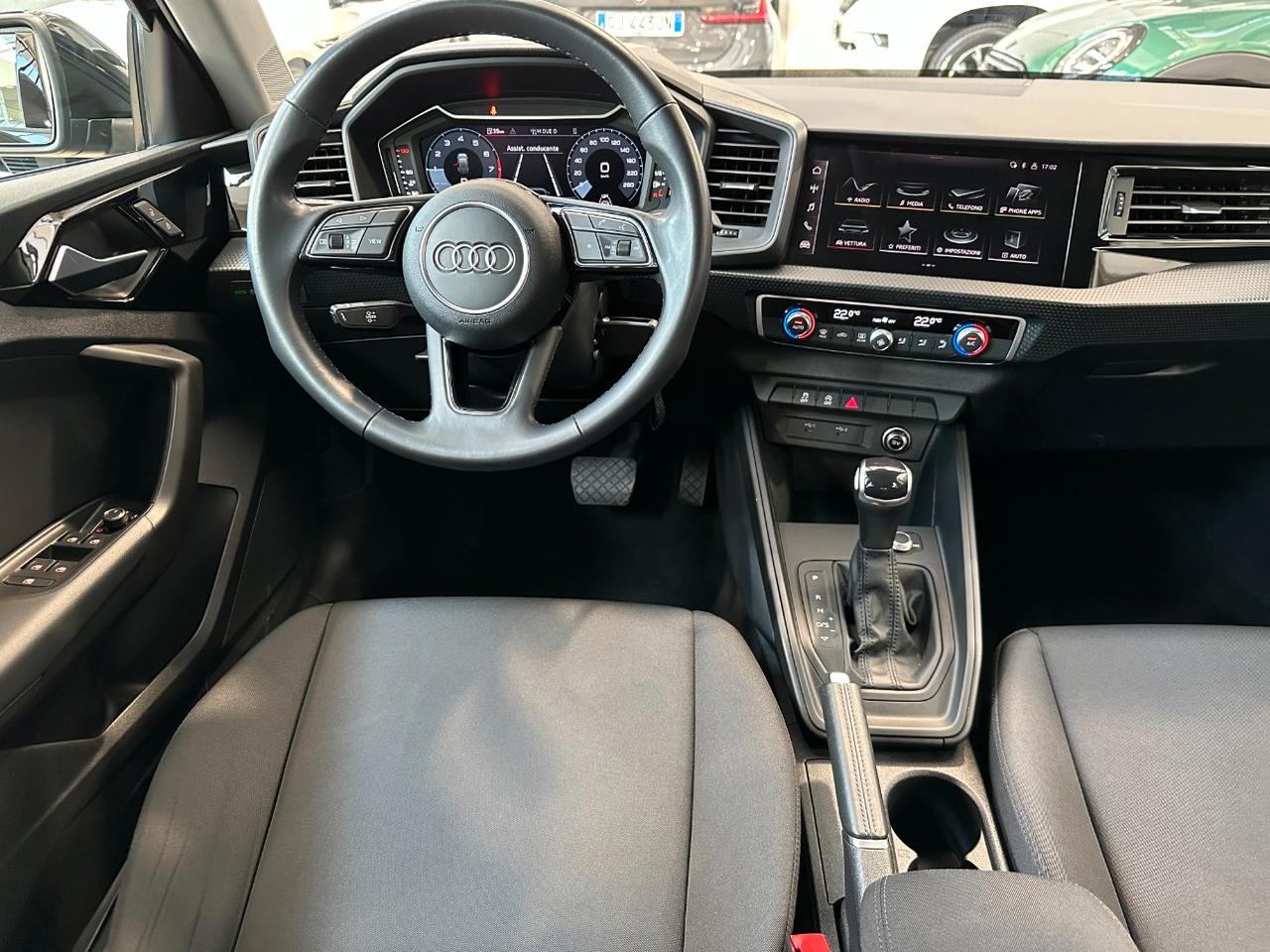 Audi A1 Sportback 30 1.0 tfsi Admired Advanced 110cv s-tronic-Carplay-LED-17"