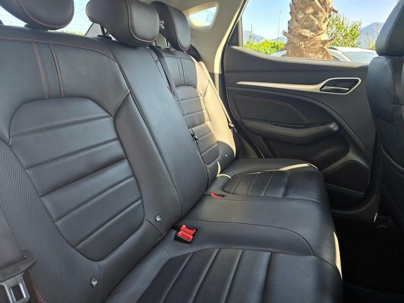 MG ZS 1.5 VTi-TECH LUXURY PLUS