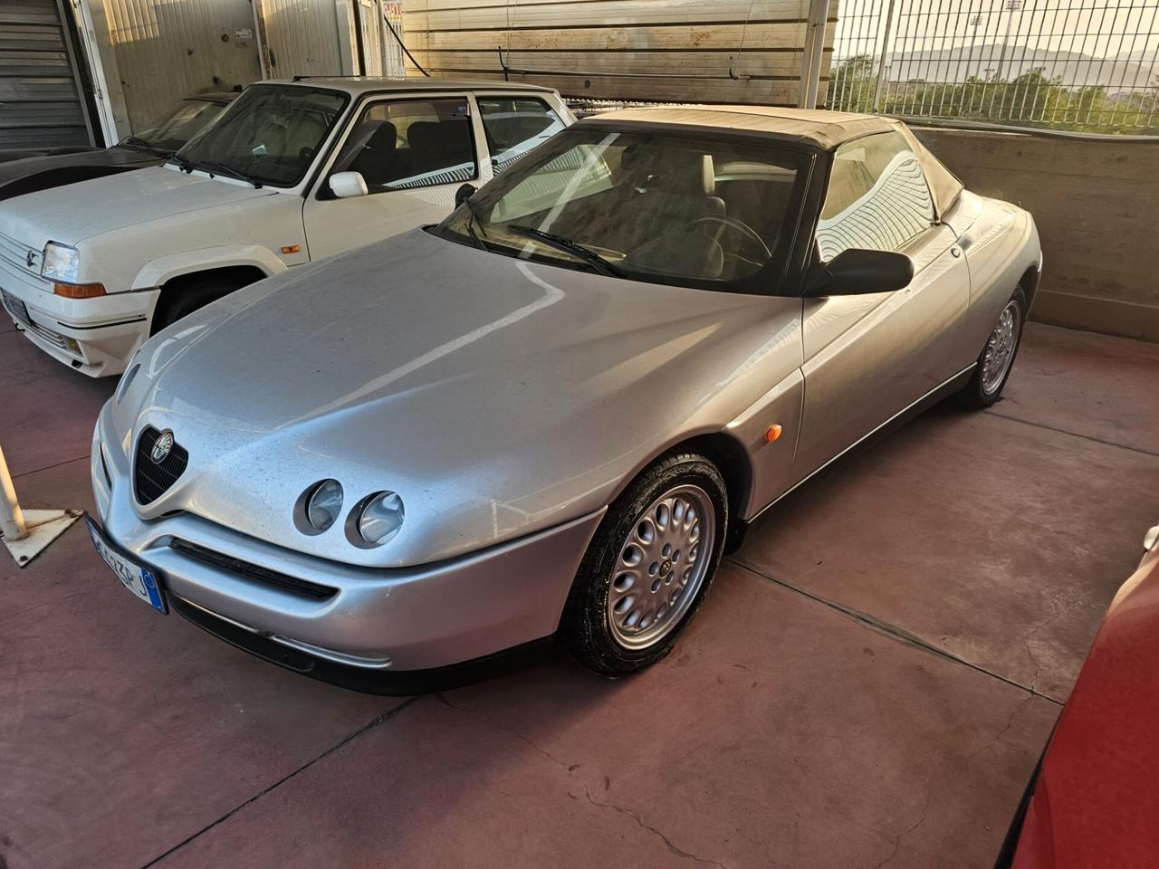 Alfa Romeo GTV Spider 2.0i 16V Twin Spark cat
