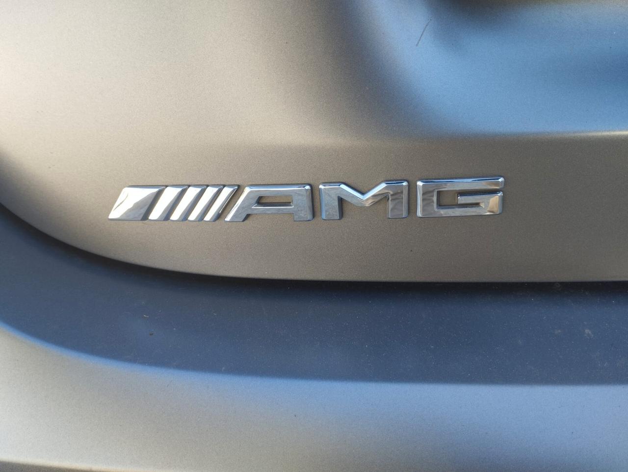 Mercedes-benz A 35 AMG RACE EDITION