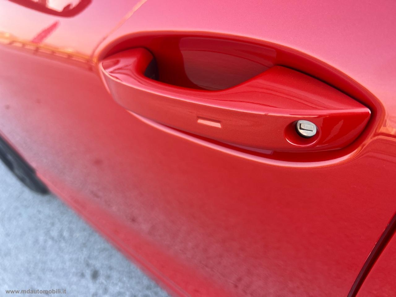 VOLKSWAGEN Tiguan 2.0 TDI 150CV SCR DSG R-Line NUOVO MODELLO IVA ESPOSTA