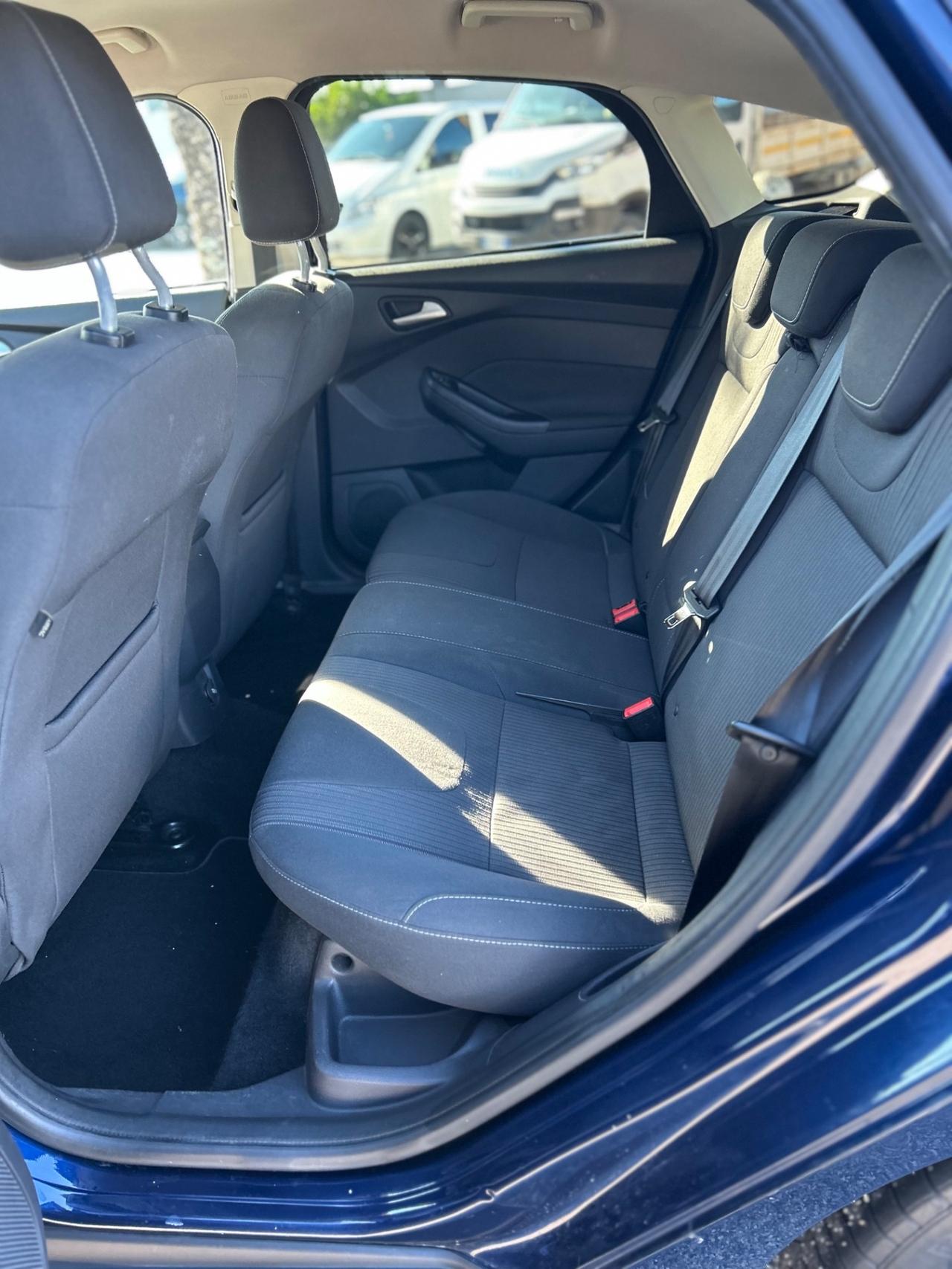 Ford Focus 1.6 120 CV GPL Titanium