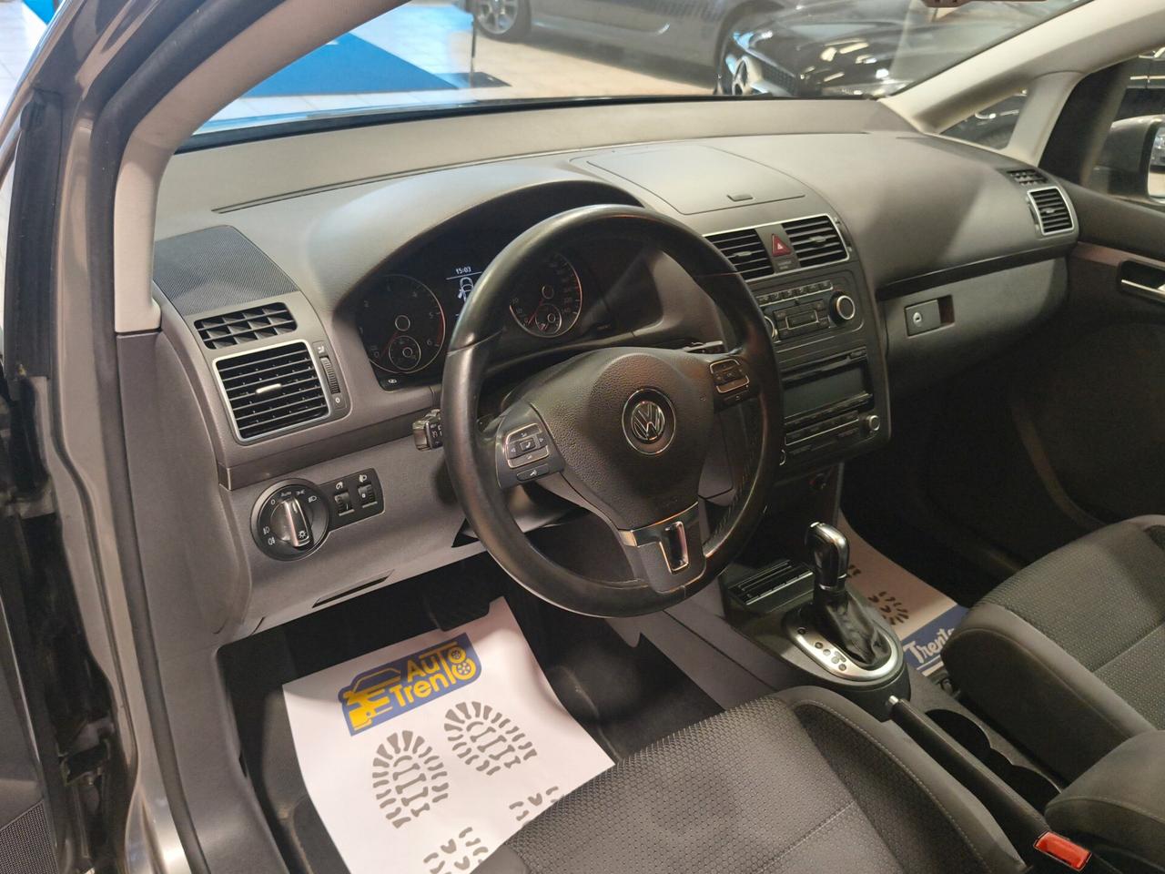Volkswagen Touran 1.6 TDI DSG Comfortline 7 posti