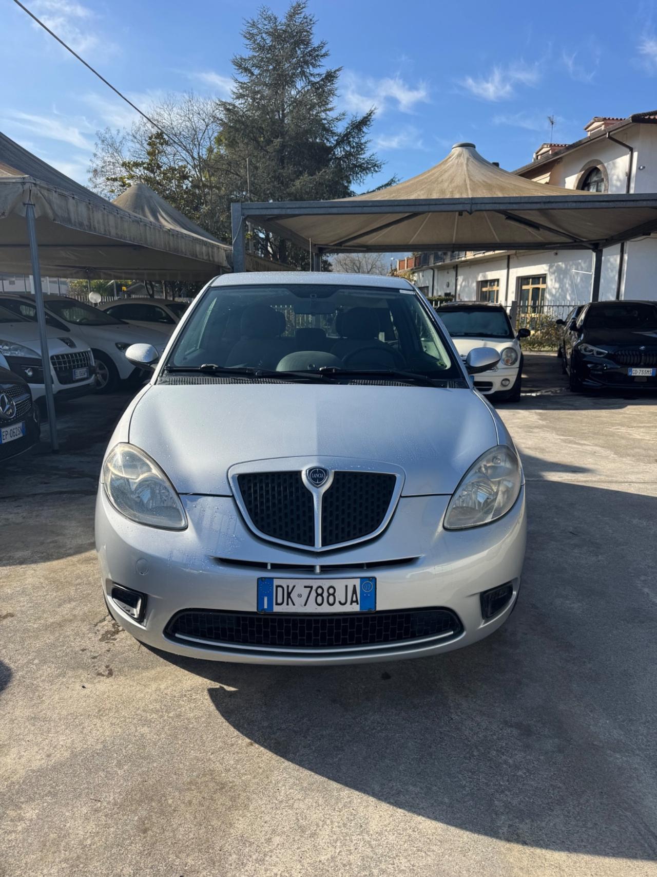 Lancia Ypsilon 1.2