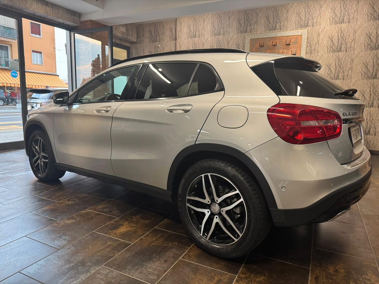 Mercedes-benz GLA 200 d Automatic 4Matic Premium