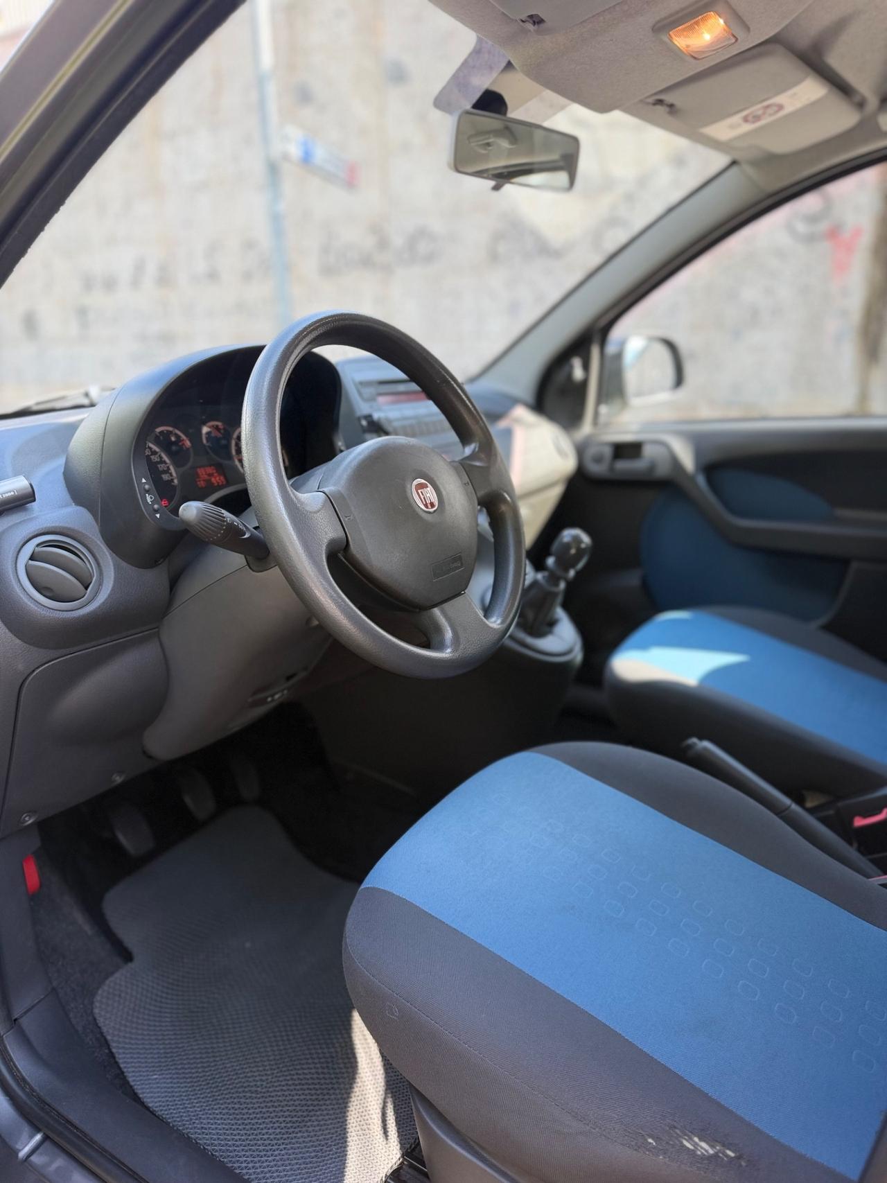 Fiat Panda 1.2 69cv Benzina euro 5 ok neopatentati
