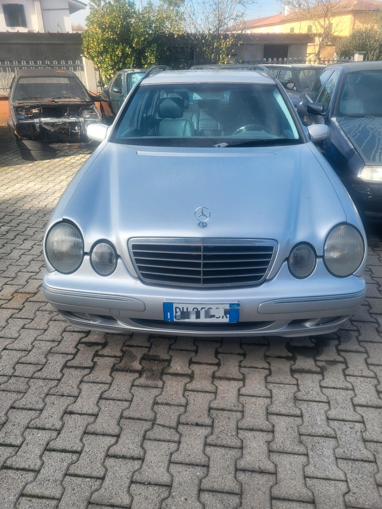 Mercedes-benz E 320 4 matic