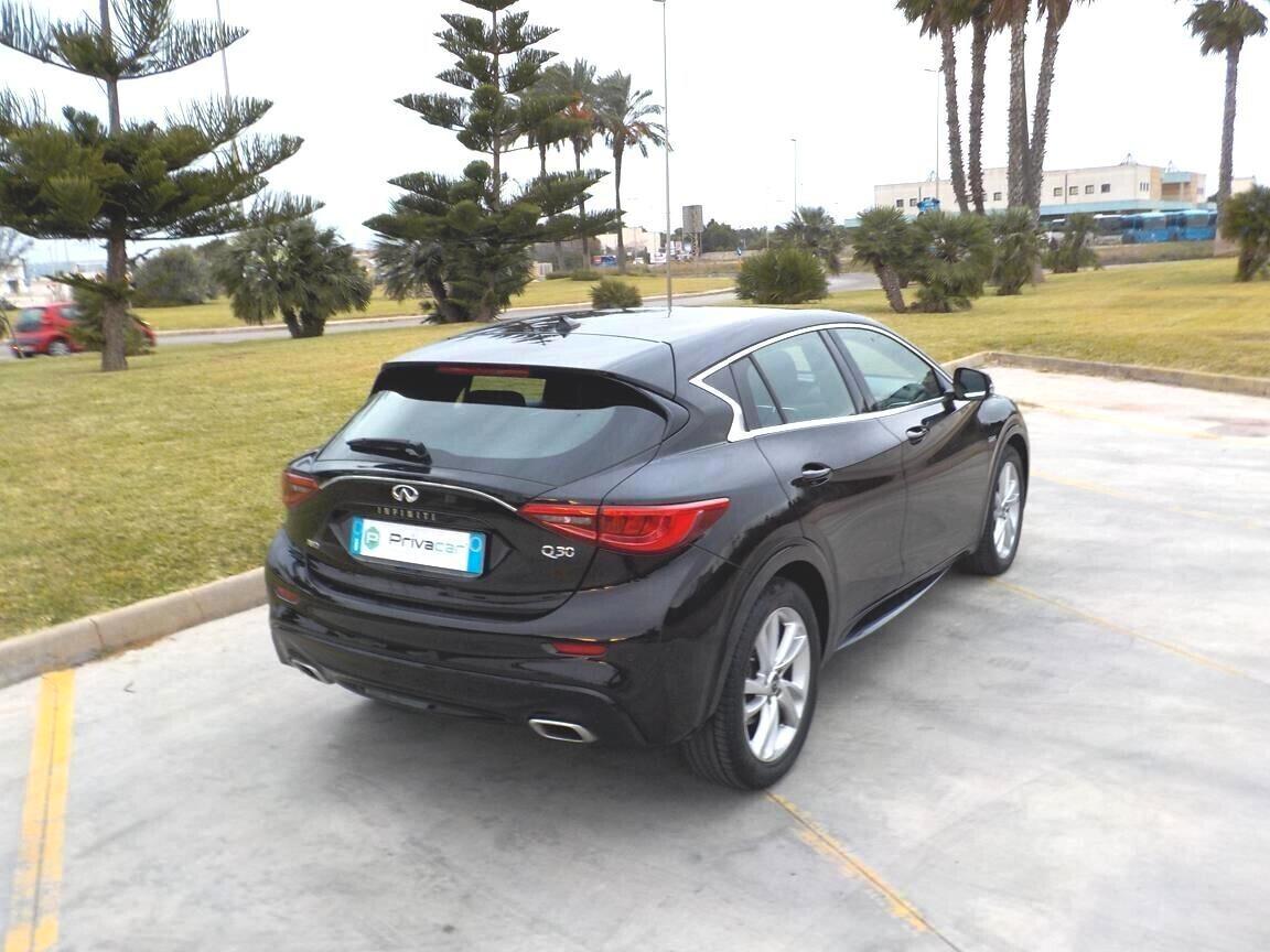 Infiniti Q30 2.2 diesel DCT AWD Premium