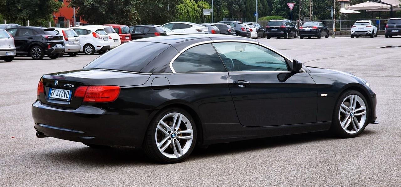 BMW Serie 3 E93 Cabrio 320d 184cv Garanzia 12 Mesi